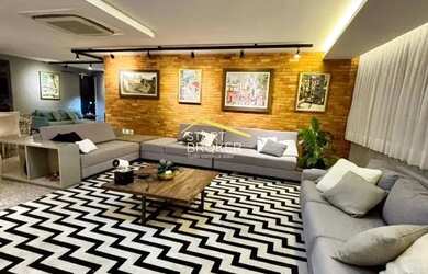 Imagem: O apartamento possui 5 Dormitórios, 5 Banheiros, 4 Vagas na