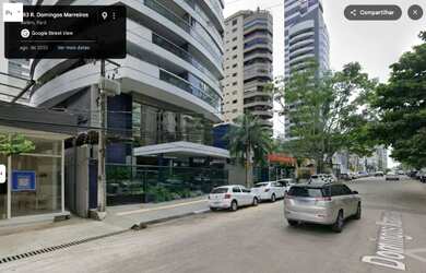 Imagem: O apartamento possui 3 Dormitórios, 2 Vagas na garagem, 180m²