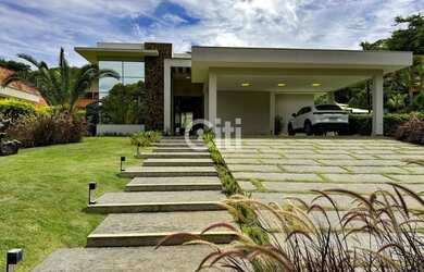 Imagem: A casa em condomínio possui 4 Dormitórios, 2 Banheiros, 4