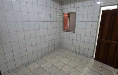 Imagem: O apartamento para alugar possui 2 Dormitórios, 1 Banheiro