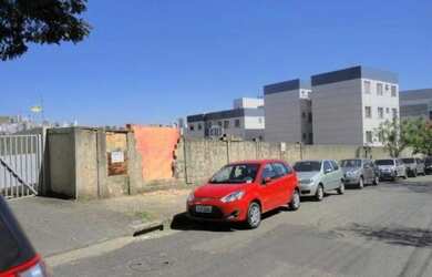 Imagem: O terreno possui 1591m² de Área e está localizado em Estoril