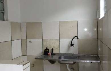 Imagem: O quarto e está localizado em Centro, Poá para alugar por