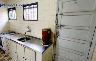 Imagem 16: Casa 2 quartos em Centro. Varanda, 100-0m² de Área, 5 Vagas na garageme2...