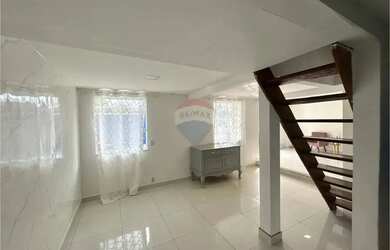 Imagem 10: Vendo casa de 2/4 com piscina no Aracui