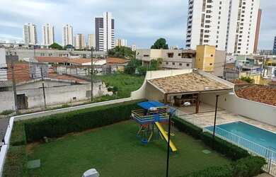 Imagem: O apartamento possui 4 Dormitórios, 3 Banheiros, 2 Vagas na