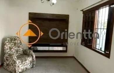 Imagem 5: Casa com 2 Quartos, 4 vagas e com piscina para alugar, 190m² - Sarandi