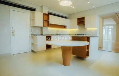 Imagem: O apartamento à venda possui 3 Dormitórios, 3 Banheiros, 2