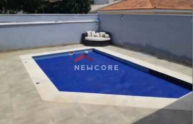 Imagem: A casa em condomínio possui 5 Dormitórios, 5 Banheiros, 4