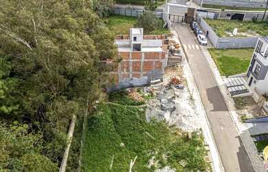 Imagem: O terreno possui 140m² de Área e está localizado em Santa