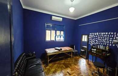 Imagem 13: Casa linear, junto rua da caminhada, próxima ao College