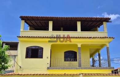 Imagem: A casa possui 2 Dormitórios, 1 Banheiro, 1 Vaga na garagem