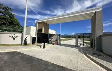 Imagem: O terreno possui 330m² de Área e está localizado em Recreio