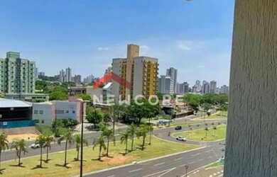 Imagem: O apartamento possui 1 Dormitório, 1 Banheiro, 1 Vaga na garagem