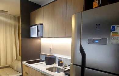 Imagem: O apartamento possui 1 Dormitório, 1 Banheiro, 1 Vaga na garagem