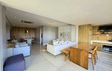 Imagem: O apartamento possui 3 Dormitórios, 4 Banheiros, 3 Vagas na