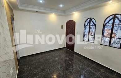 Imagem: A casa possui 1 Dormitório, 1 Banheiro, 42m² de Área e está