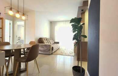 Imagem: O apartamento possui 2 Dormitórios, 2 Banheiros, 1 Vaga na