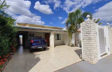 Imagem: A casa em condomínio possui 3 Dormitórios, 4 Banheiros, 4