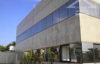 Imagem: O depósito possui 2.646m² de Área e está localizado em