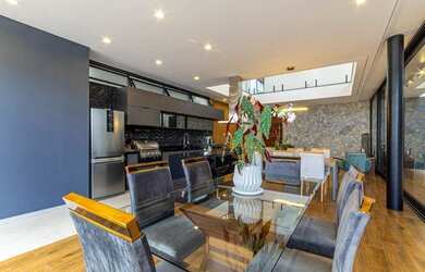 Imagem 1: Casa com 3 suites à venda, 270 m² por R$ 2.600.000 - Condomínio Ibiti...