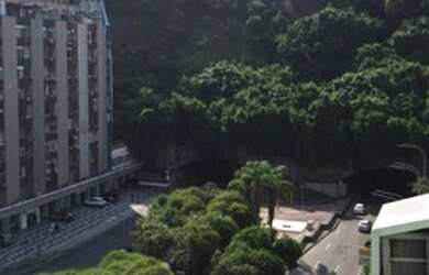 Imagem 3: Vista Lateral MAR. Imóvel mobiliado, 34m² de Área, 1 Banheiroe1 Dormitório