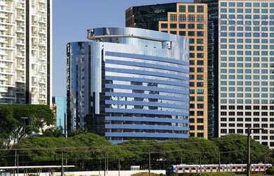 Imagem: O depósito possui 3 Vagas na garagem, 97m² de Área e está