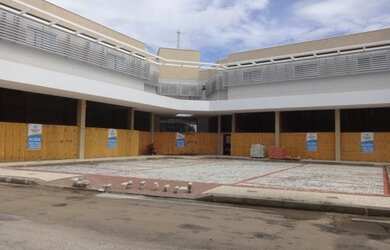 Imagem: O depósito possui 5 Vagas na garagem, 39m² de Área e está