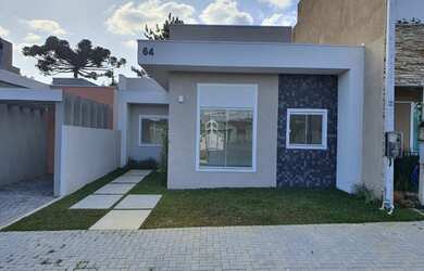 Imagem: A casa em condomínio possui 3 Dormitórios, 1 Banheiro, 1 Vaga