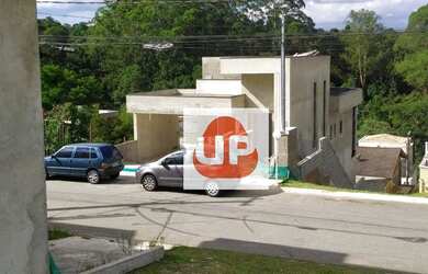 Imagem: A casa em condomínio possui 3 Dormitórios, 5 Banheiros, 4