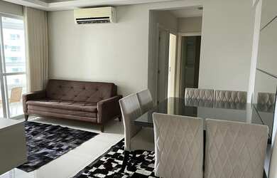 Imagem: O apartamento possui 2 Dormitórios, 2 Banheiros, 2 Vagas na