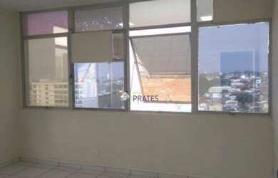 Imagem: O depósito possui 1 Vaga na garagem, 41m² de Área e está