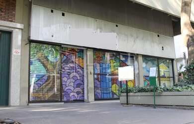 Imagem: O depósito possui 400m² de Área e está localizado em Jardim