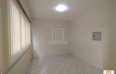 Imagem: O depósito possui 1 Vaga na garagem, 26m² de Área e está