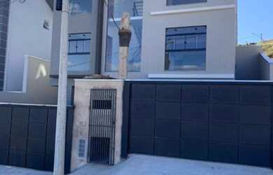 Imagem: O apartamento possui 3 Dormitórios, 1 Banheiro, 1 Vaga na garagem