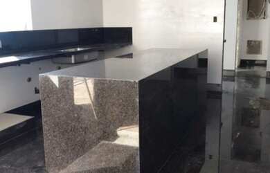 Imagem 4: Apartamento para venda com 232 metros quadrados com 4 quartos em Lourdes...