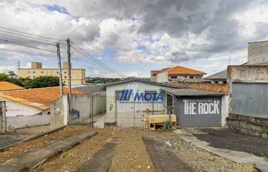 Imagem: O terreno possui 500m² de Área e está localizado em Bairro