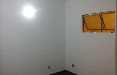 Imagem: O depósito possui 10m² de Área e está localizado em Santa