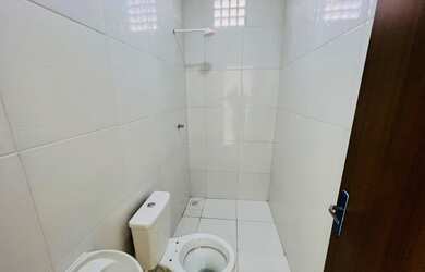 Imagem 4: Linda Casa no Novo Aleixo 2 Qts Suite Piscina 2 Vagas