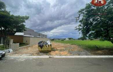 Imagem: O terreno possui 465m² de Área e está localizado em Fazenda