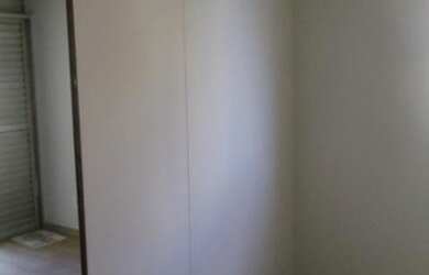 Imagem: O apartamento possui 1 Dormitório, 1 Banheiro, 45m² de Área