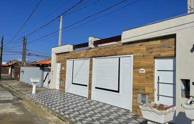 Imagem 2: Linda casa para venda com piscina lado praia no Baln Tupi em Itanhaém/ SP