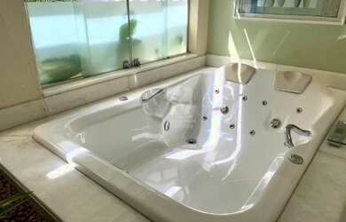 Imagem 13: Venda Casa ALTAMIRA. Piscina, 346m² de Área, 4 Vagas na garageme3 Dormitórios