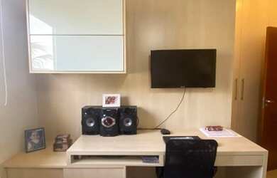 Imagem: A casa em condomínio possui 3 Dormitórios, 5 Banheiros, 4