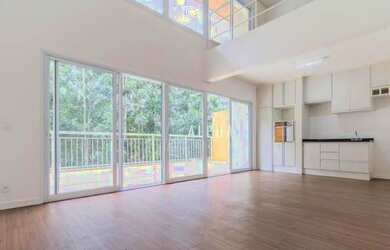 Imagem: O apartamento possui 1 Dormitório, 2 Banheiros, 2 Vagas na