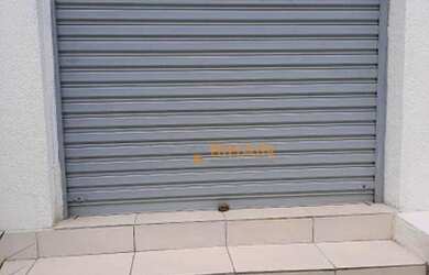 Imagem: O depósito para alugar possui e está localizado em Santa