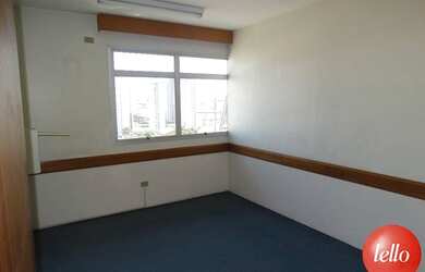 Imagem: O depósito possui 400m² de Área e está localizado em Vila