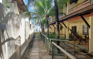 Imagem: A casa possui 2 Dormitórios, 4 Banheiros, 1 Vaga na garagem