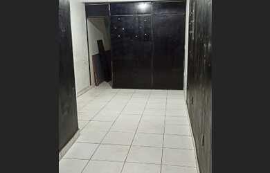 Imagem 3: ALUGO LOJA PONTO COMERCIAL ITAPUÃ DO LADO DA SEREIA DORIVAL CAYMMI