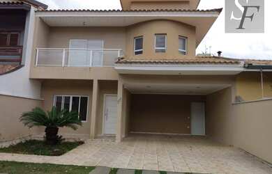 Imagem 1: Sobrado com 4 suítes à venda, 300 m² por R$ 900.000 - Parque Três...