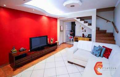 Imagem: A casa possui 2 Dormitórios, 3 Banheiros, 1 Vaga na garagem